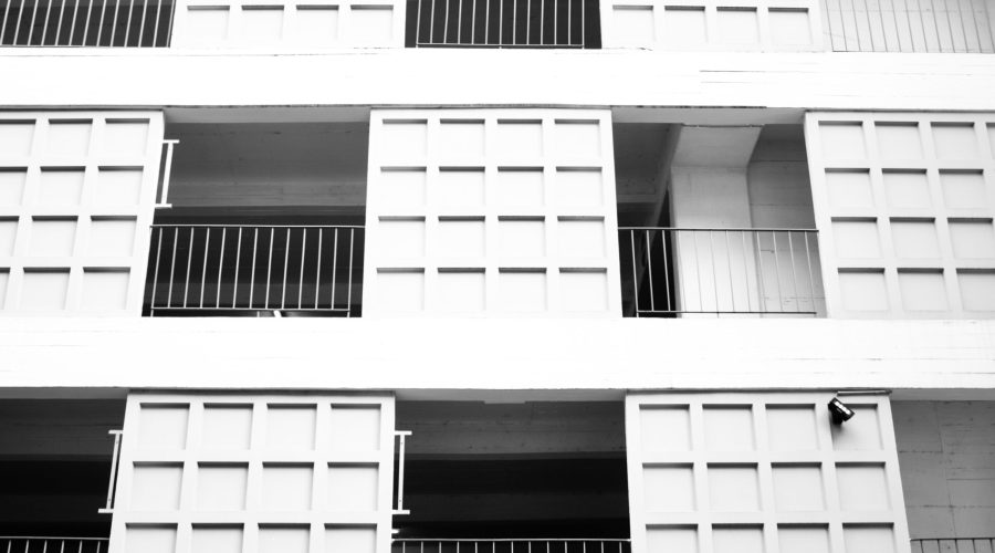 luis-de-leon-uS1YvEyLyxM-unsplash